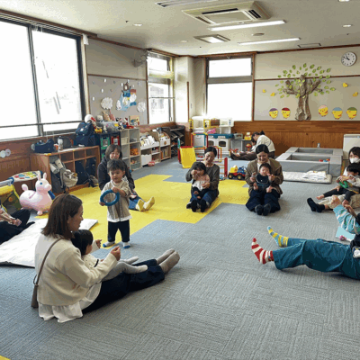 天気を気にせずのびのび遊べる、池田町の子育て支援施設がオープン！