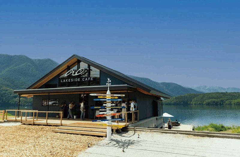 【Yummy Time!】少し特別な湖畔カフェ。〈ao LAKESIDE CAFE〉