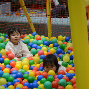 ちびっ子あそび広場